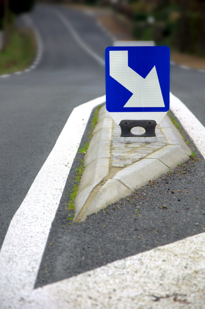 Signalisation permanente panneau autorelevable HiFlex